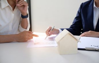 equipo de empresa promotora en Costa Blanca